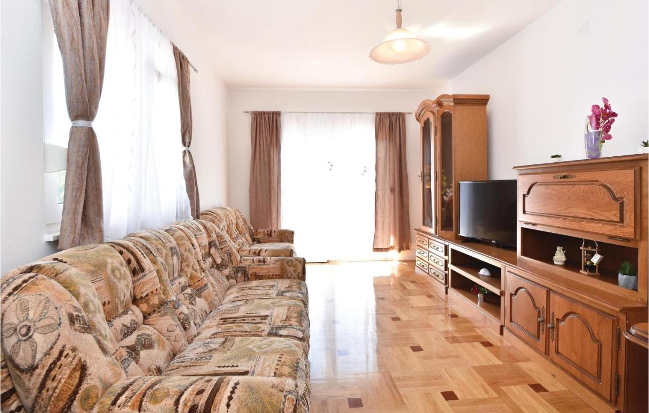 Nice Home In Grab With Wifi Bagian luar foto